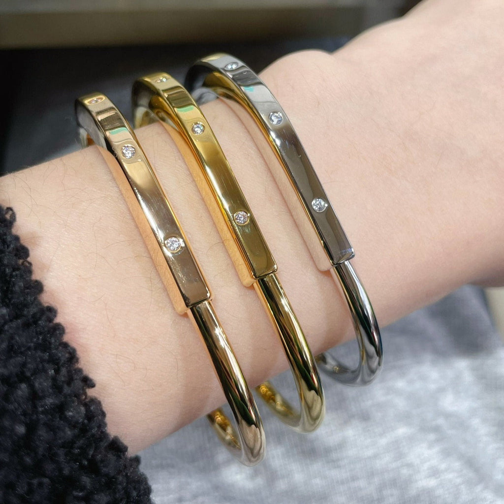 TIFFANY LOCK BRACELET 8 DIAMOND